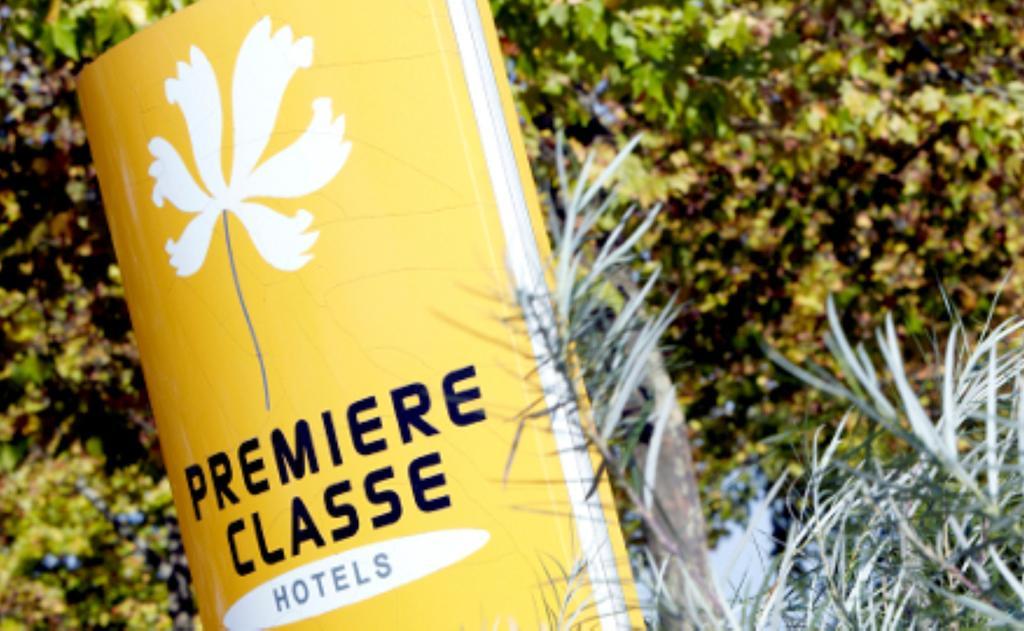 فندق بريمير كلاس فالينسيان ويست بيتيت فوريت Petite Forêt المظهر الخارجي الصورة